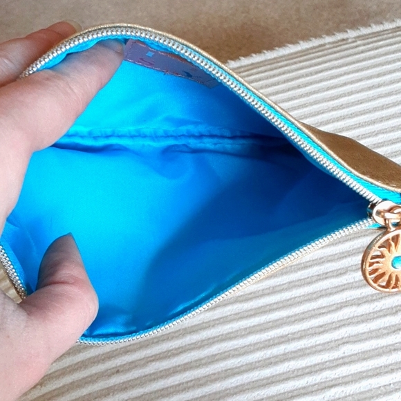 Four Ipsy Makeup Bags - Picture 9 of 13